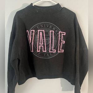 Vintage Yale cropped sweater